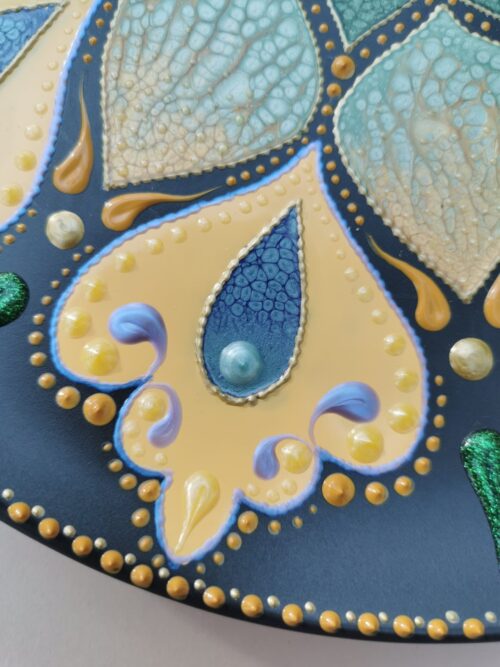 Decorative plate “Secret Silence” - Image 4