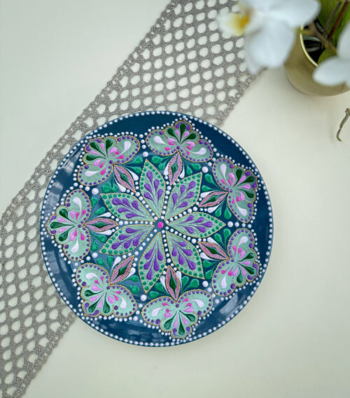 Decorative plate “Enchanted Garden”