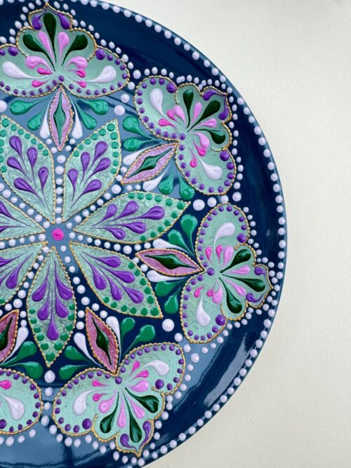 Decorative plate “Enchanted Garden” - Image 4